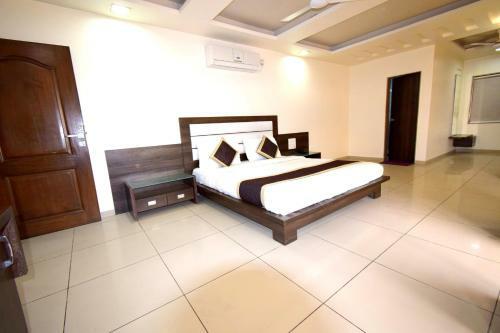 Hotel Krishna Inn
