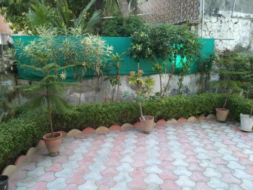 Bed & Breakfast Gurukrupa Bunglow