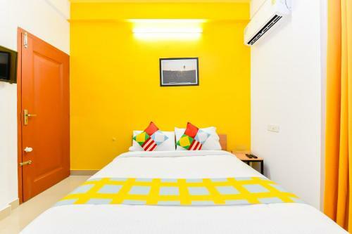 Hostal Vaccinated Staff- Oyo 78059 Sam Apartment