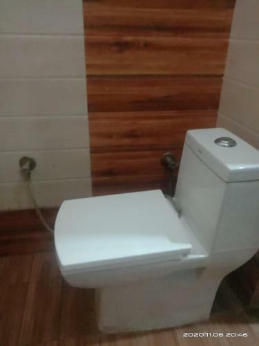 Lodge Priya Hotel