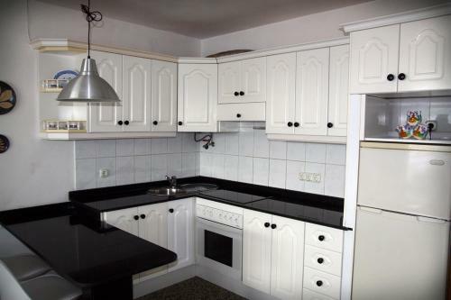 Cosy Apartment Close To The Beach!