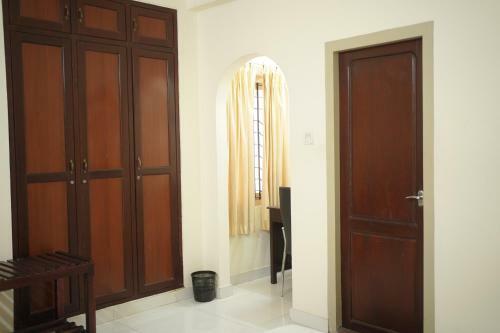 Hotel Leisure Residency