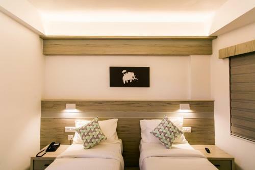 Hotel Sapphire Club Metro