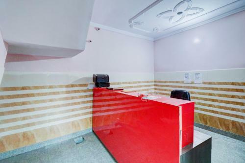 Oyo 77324 Hotel Shubham
