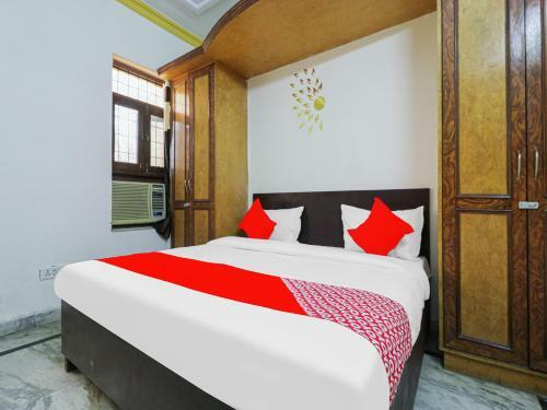 Oyo 85818 Hotel Peace