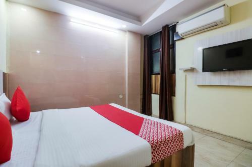 Oyo 68039 Hotel Kavya