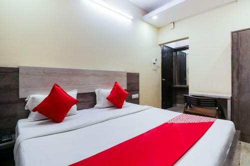 Oyo 68039 Hotel Kavya