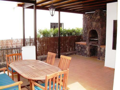 4 Bedroom Villa Saturn With Private Heated Pool