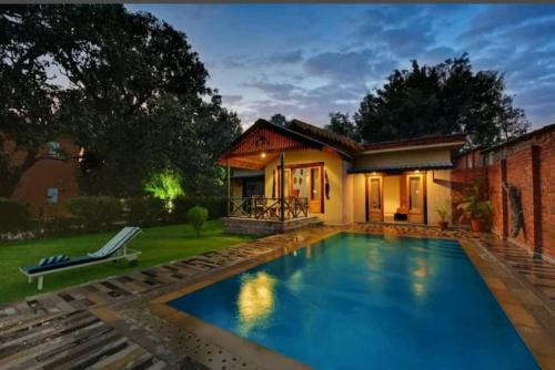 Hotel Tarangi Resort & Spa - A River Access Property