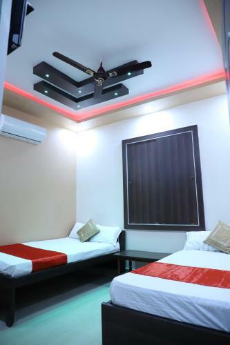 Hotel Shakuntla Palace