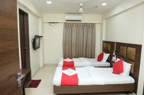 Hotel Risshi Residency