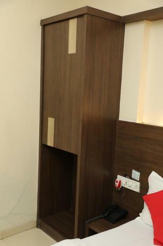 Hotel Risshi Residency