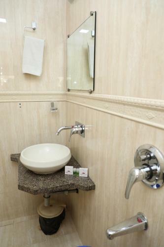 Hotel Risshi Residency