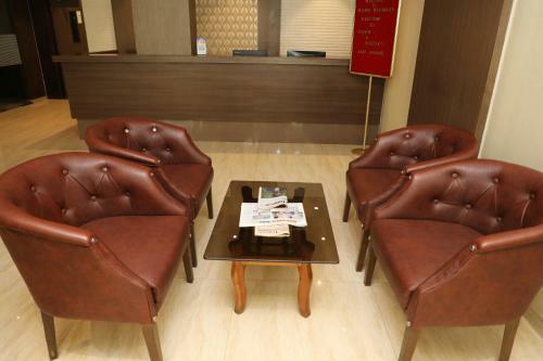 Hotel Risshi Residency