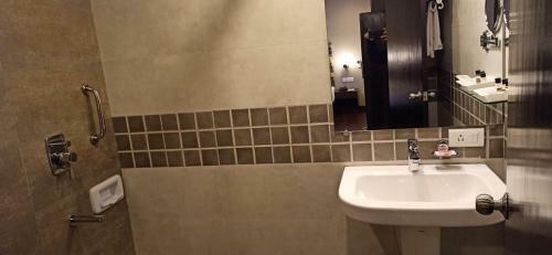 Hotel Nrs Kingston