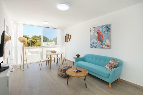 Blue Volcano Apartment