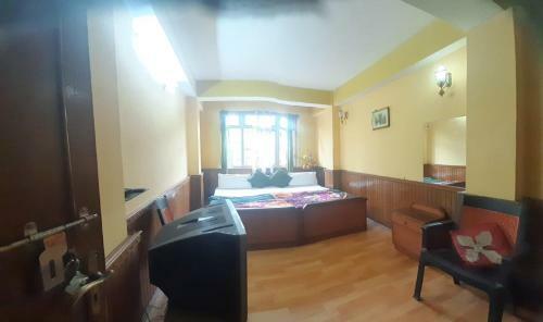 Hotel Gakhil