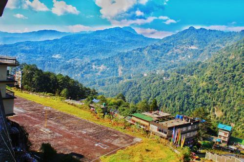 Hotel Sunmount Mayal Retreat