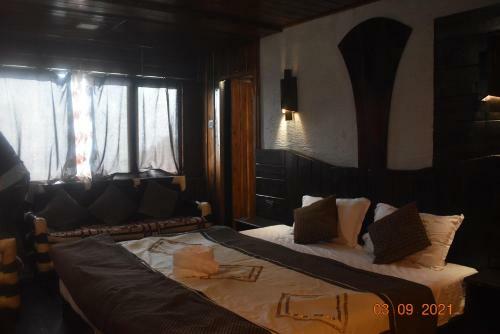 Hotel Khatija Residency