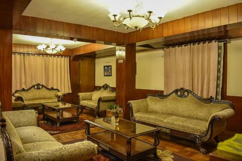 Hotel De Villa