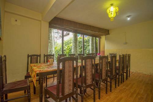 Oyo Flagship 67564 Hotel Siljong