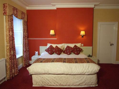 Shap Wells Hotel