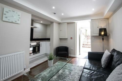 Hostal Ivy Mount Guest House