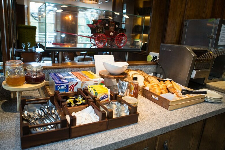 Royal Oak Hotel