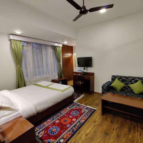 Martam Village Homestay