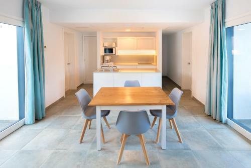 Apartamentos Playamar