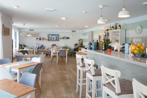 Apartamentos Playamar