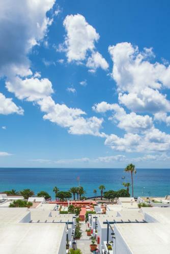 Apartamentos Playamar