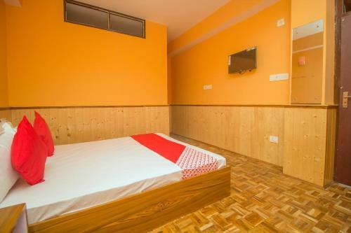 Hotel Oyo Flagship 61188 Rd Home Stay