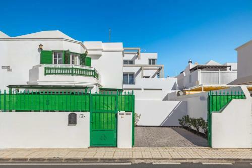 Villa Togio By Villa Plus