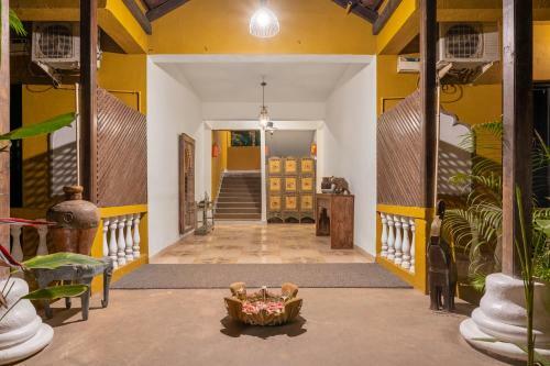 Hotel Justa Morjim Beach Resort Goa