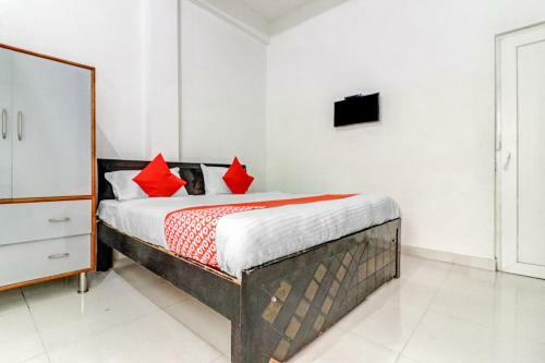 Hotel Oyo 81561 Lucky Stay