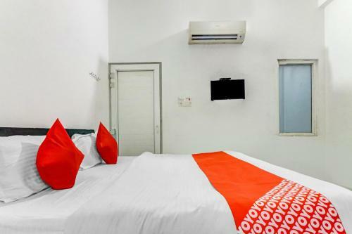 Hotel Oyo 81561 Lucky Stay