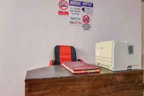 Hotel Oyo 81561 Lucky Stay