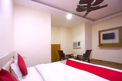Oyo 28331 Hotel Keshav-a Unit Of Ghaziabad Inn