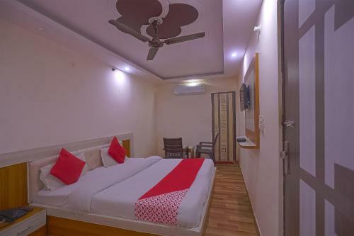 Oyo 28331 Hotel Keshav-a Unit Of Ghaziabad Inn