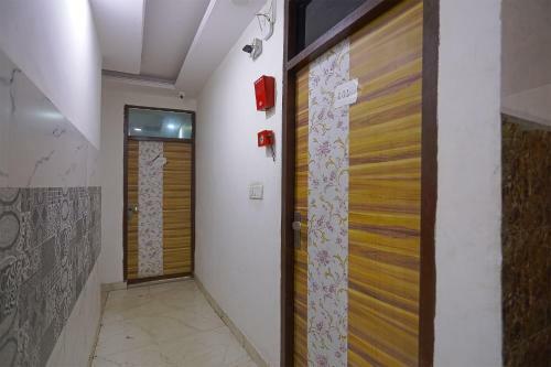 Oyo 28331 Hotel Keshav-a Unit Of Ghaziabad Inn