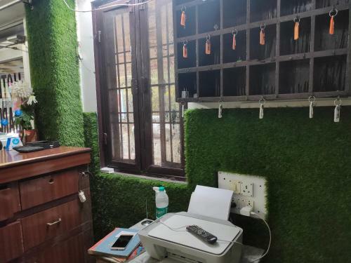 Sharda Hotel By Wb Inn