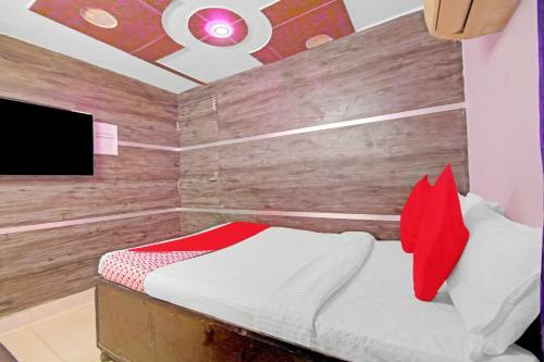 Oyo 85969 Hotel King