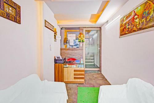 Oyo 85969 Hotel King