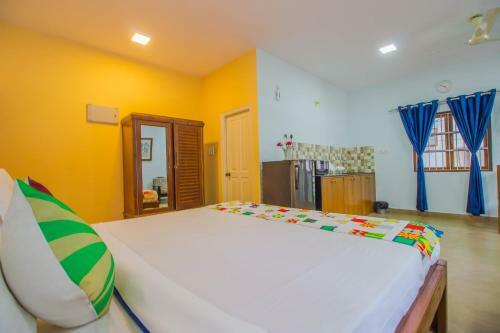 Hotel Oyo 75550 Holy Cross Home Stays