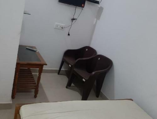 Staymaker Hotel Raj Ganga