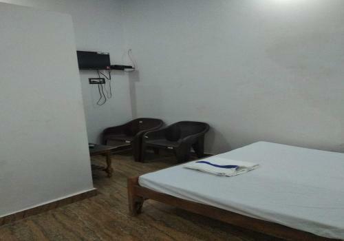 Staymaker Hotel Raj Ganga