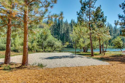 Wine & Woods Retreat