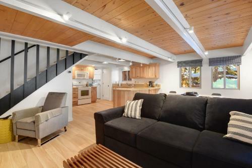 Timberline Cabin - Hot Tub Cabin