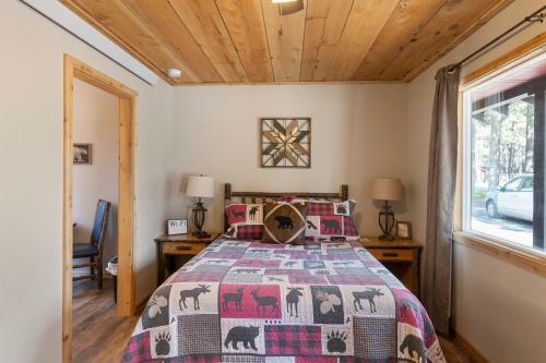 Hotel Lake Almanor Lodge